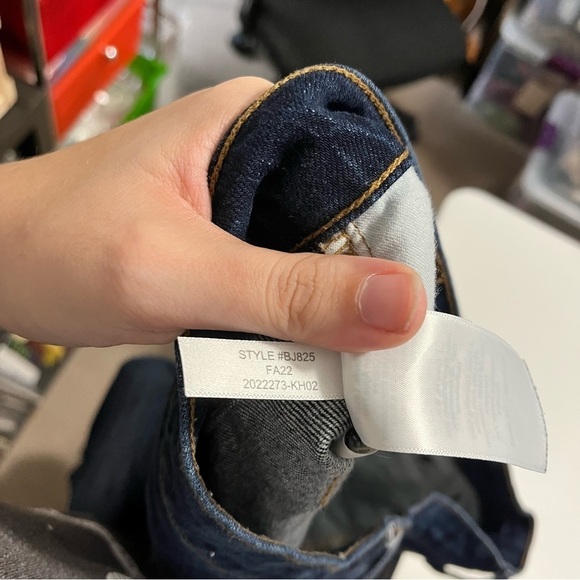 J. Crew Factory Mid Rise Flare Crop Jeans All Day Stretch Size 30 O2 - Picture 8 of 11